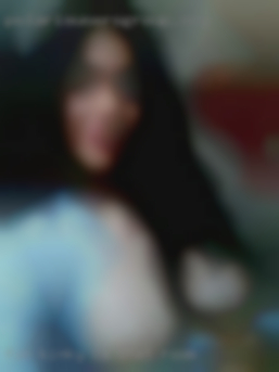 Fun kinky CA chat room girl who likes to lick pussy.