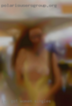 I've got an women singles inside filter of  beauty.