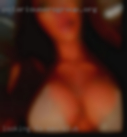 Looking to explore my sex club bi side.